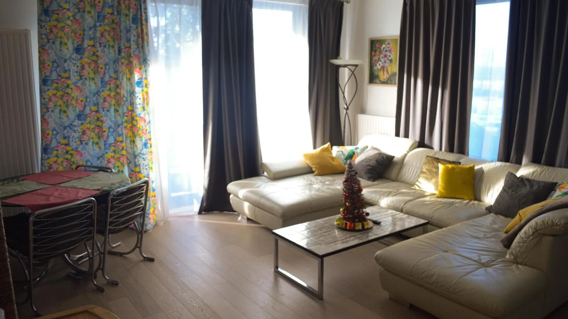 1Br Apt Metro Hopital Erasme Bordet Handicapt Friendly 브뤼셀 벨기에