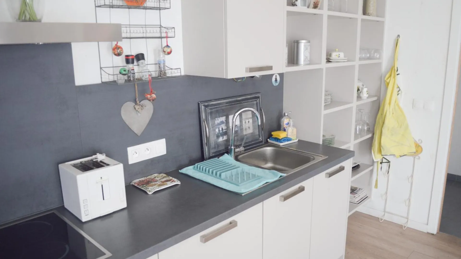 1Br Apt Metro Hopital Erasme Bordet Handicapt Friendly 브뤼셀