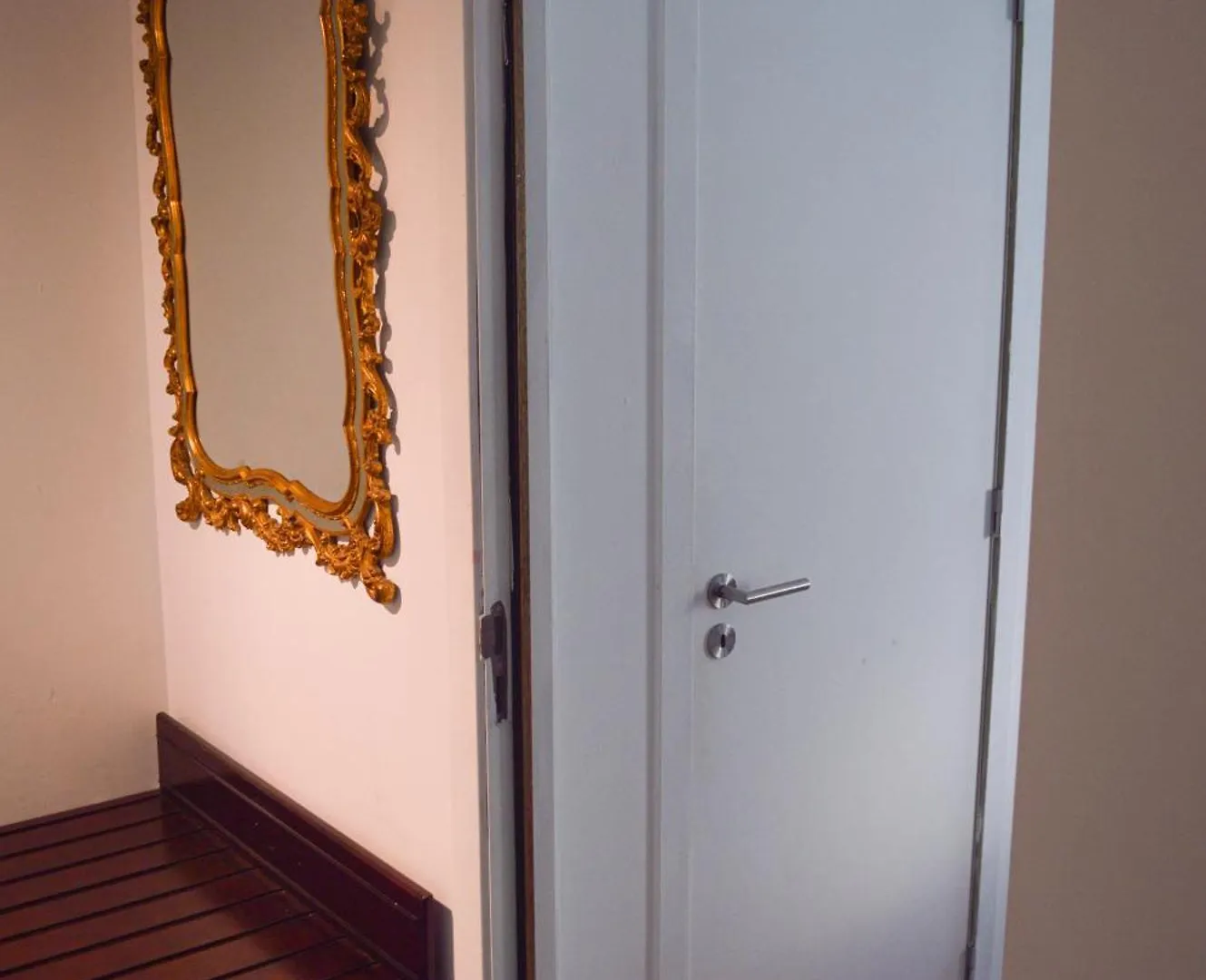 1Br Apt Metro Hopital Erasme Bordet Handicapt Friendly 브뤼셀 0*,